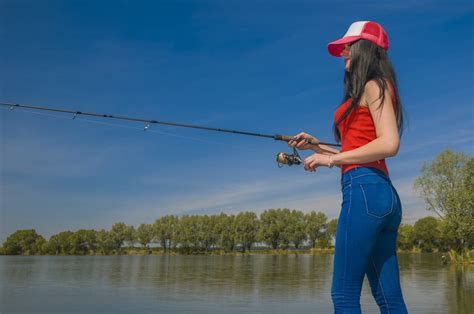 Top 50 Fishing Babes on Instagram .